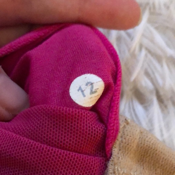 Lululemon tank size 12 pink - Picture 3 of 5